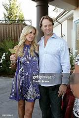 Lauri Waring Peterson: the Journey of a Real Housewife