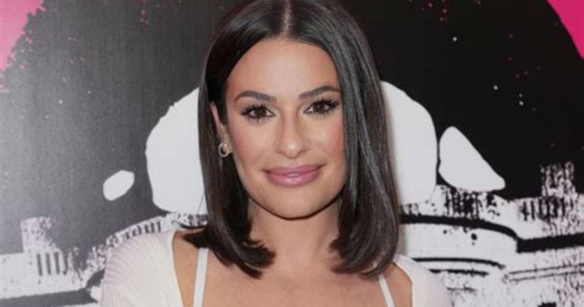 Lea Michele Pokes Fun at Rumors That She Can’t Read in First Tiktok