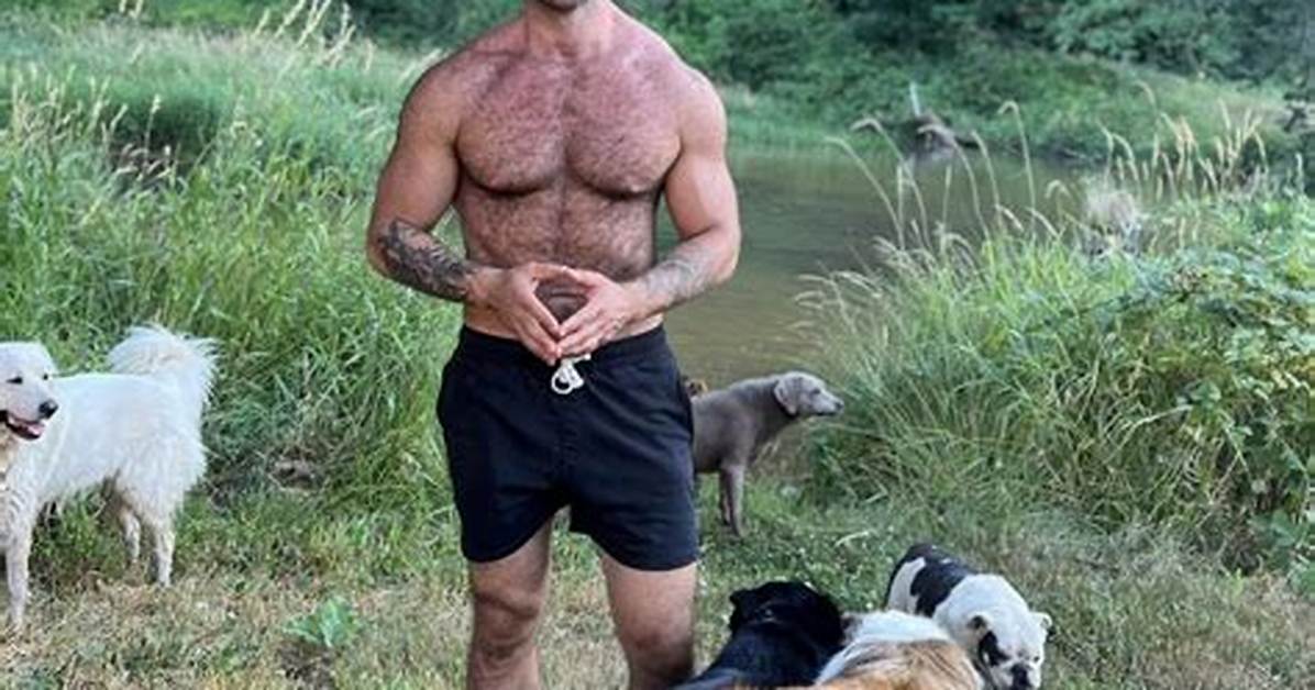 Lee Asher's Better Half: a Glimpse into His Marital Life