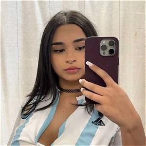 Leila Santenese: a Rising Star in the Entertainment Industry