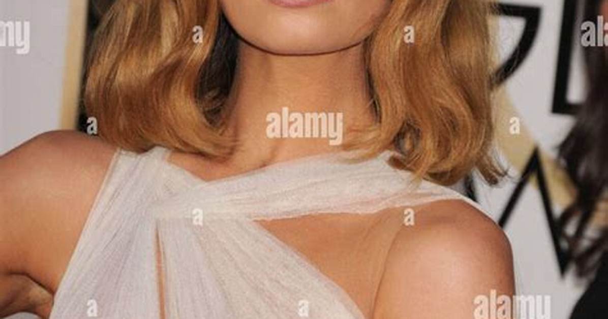 Lilly James Rising Star of The