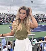 Lindsay Brewer Net Worth: a Deeper Dive into Her Wealth and Success
