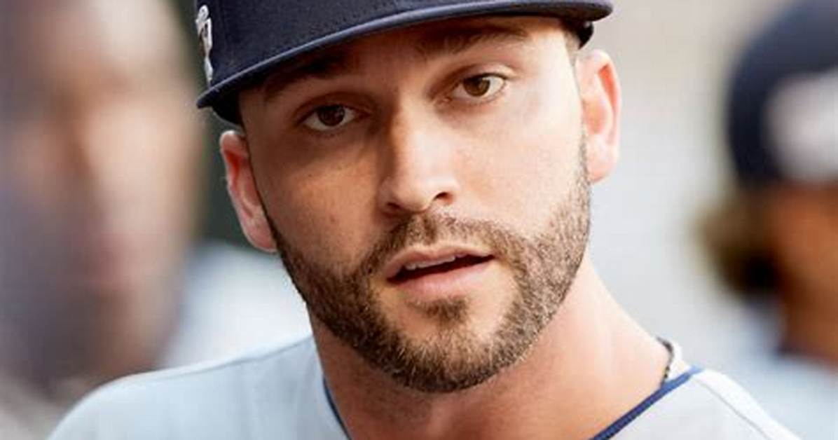 Lindsey Bernard Who Is Tyler Naquin S