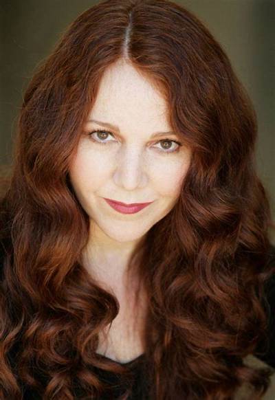 Lisa Jane Persky Bio, Wiki, Age, Height, Husband, Children, Movies, Tv Shows and Net Worth