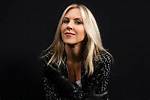 Liz Phair: Husband, Net Worth, Tattoos, Smoking & Body Measurements