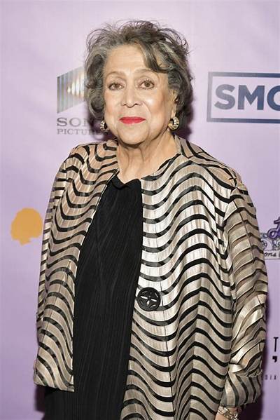Liz Torres Height, Weight, Net Worth, Age, Birthday, Wikipedia, Who, Nationality, Biography