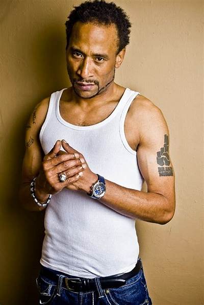 Lord Jamar: Wife, Net Worth, Tattoos, Smoking & Body Facts