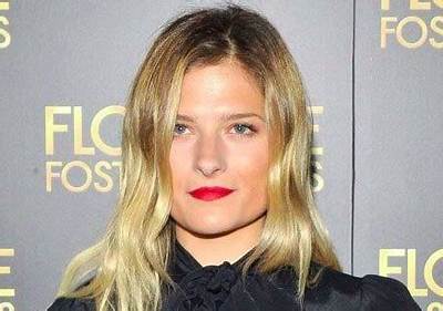 Louisa Jacobson Wiki, Biography, Net Worth, Dating, Boyfriend, Age