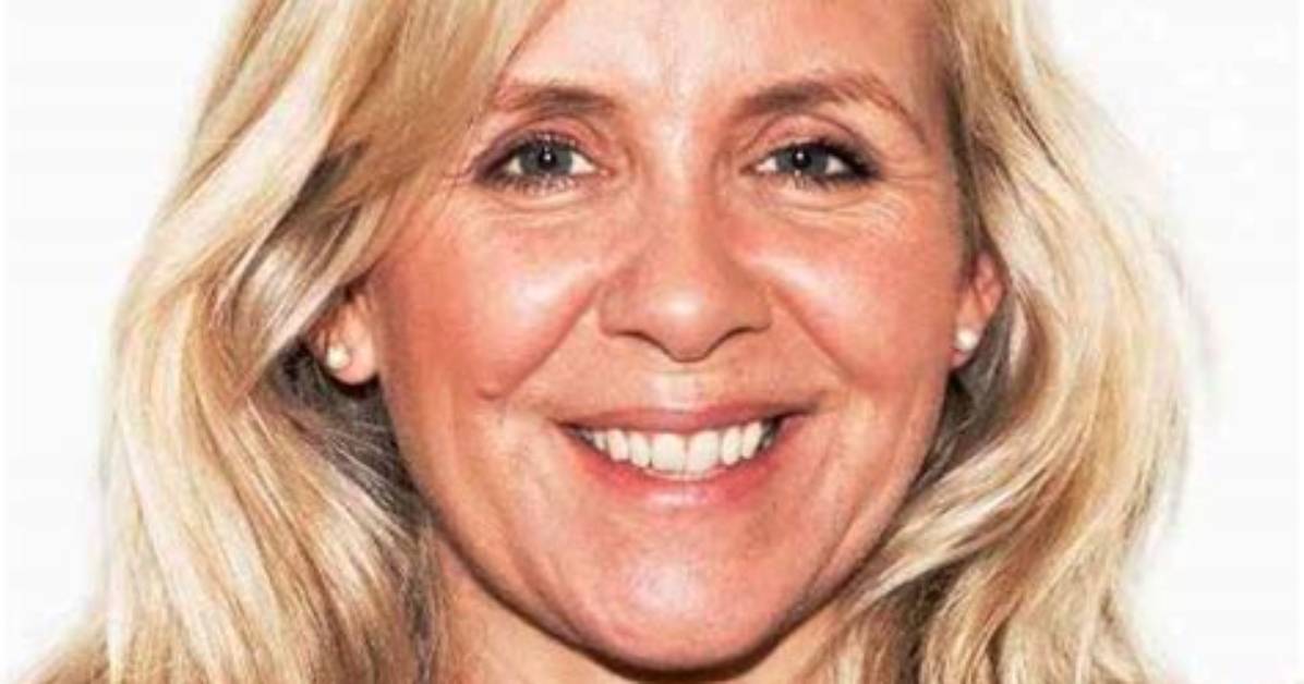 Lucy Hawking Height Weight Net Worth Age Birthday Wikipedia Who
