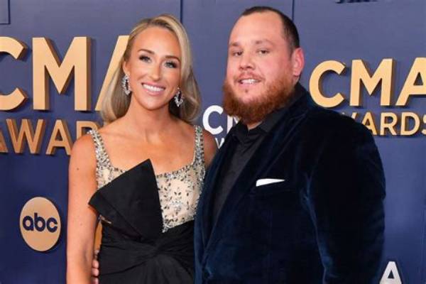 Luke Mabry's Wife: Meet [Name]