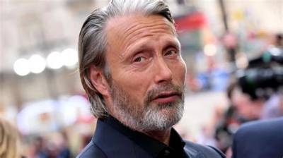 Mads Mikkelsen’s Net Worth, Age, Height, Weight, Wife, Kids, Bio-Wiki