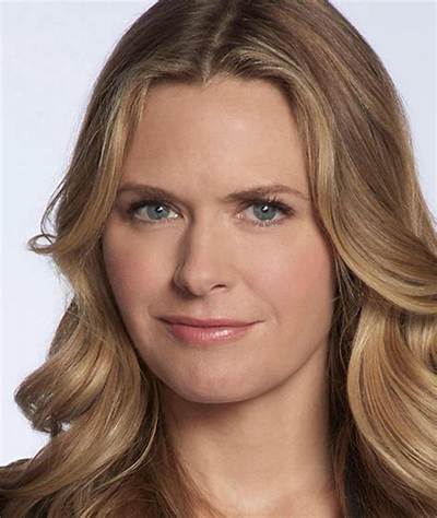 Maggie Lawson Couple: a Deep Dive into the Life and Love of the Talented Actress
