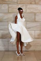 Majestic Moments at the Fashion Show Marc Jacobs: the Epitome of Elegance