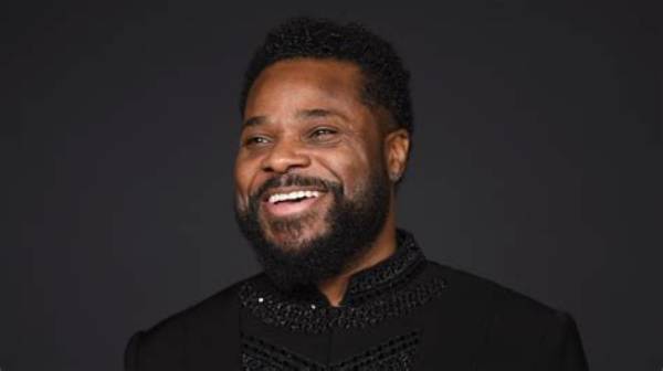 Malcolm Jamal Warner: Beyond the Stage