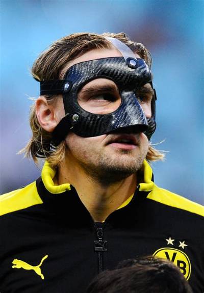 Marcel Schmelzer Height, Weight, Net Worth, Age, Birthday, Wikipedia, Who, Nationality, Biography