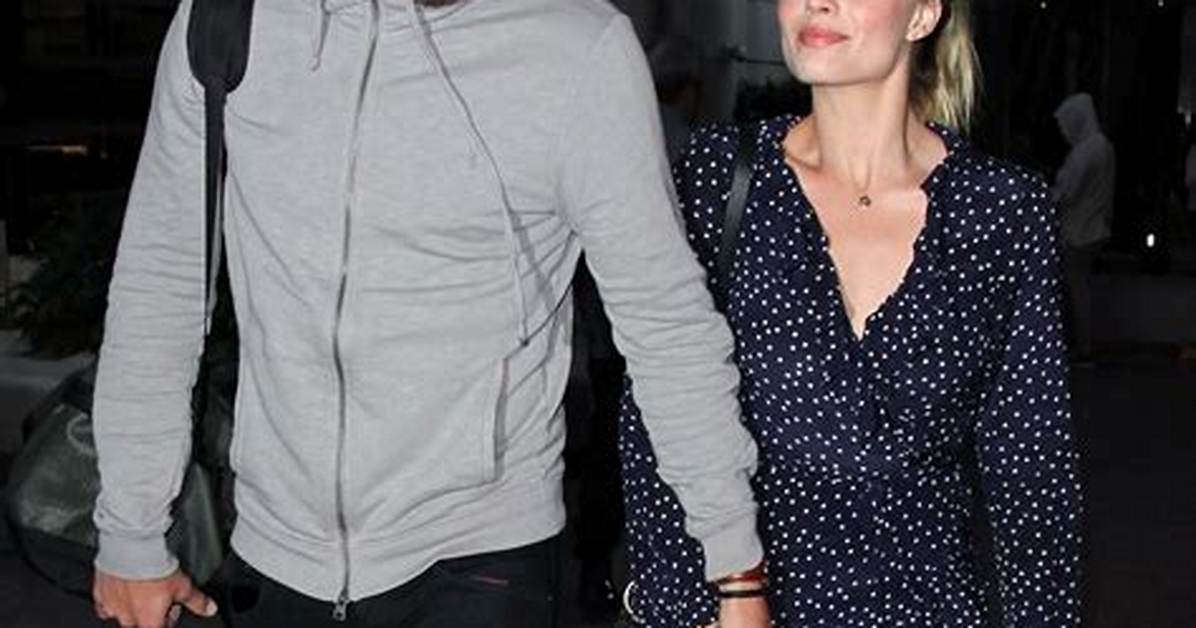Margot Robbie Boyfriend: Before Marrying Tom Ackerly, Who Did the “Suicide Squad” Actress Date?