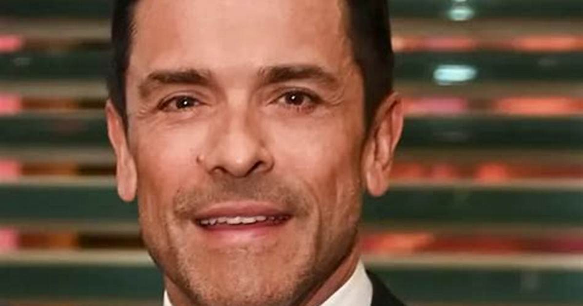 Mark Consuelos Height Weight Net Worth Age Birthday Wikipedia Who