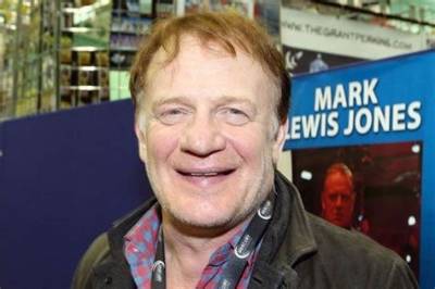 Mark Lewis Jones Net Worth