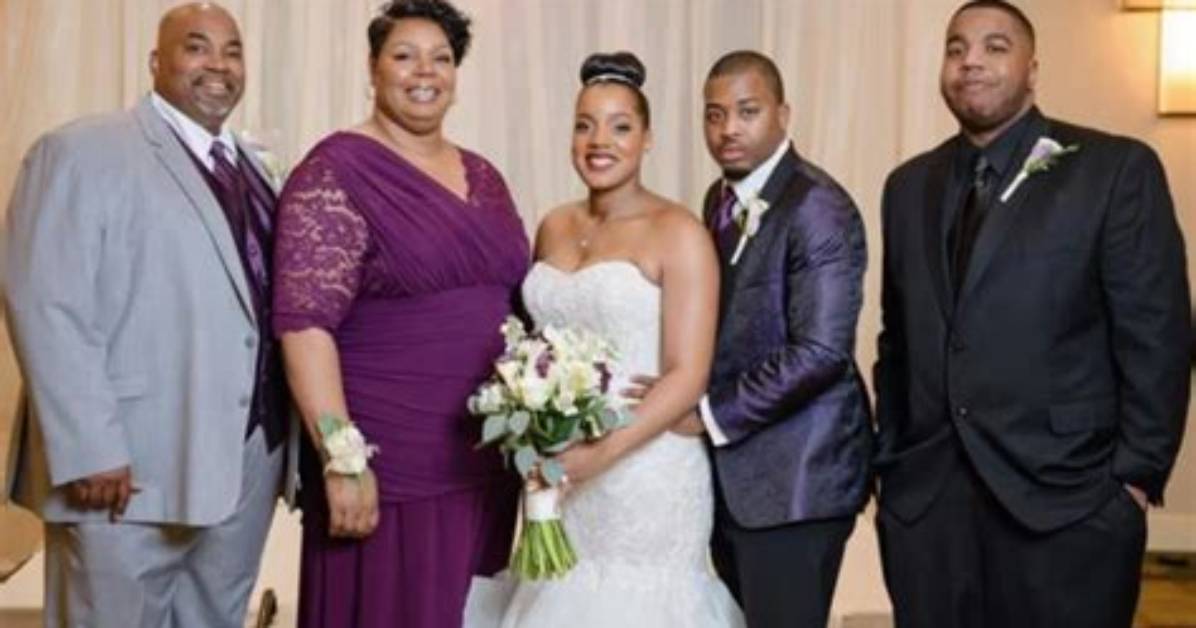 Mark Robinson Is Married to Wife: Yolanda Hill. Kids.