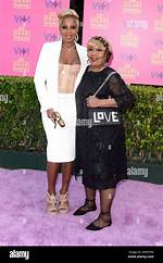 Mary J. Blige's Mother: a Legacy of Strength and Love