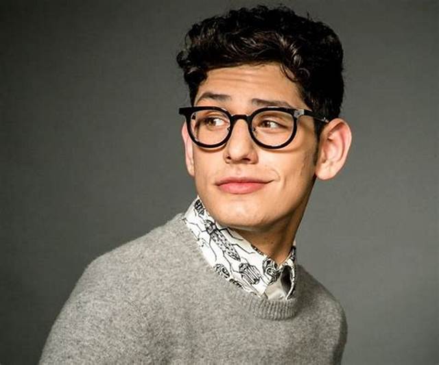 Matt Bennett – Biography, Facts & Life Story