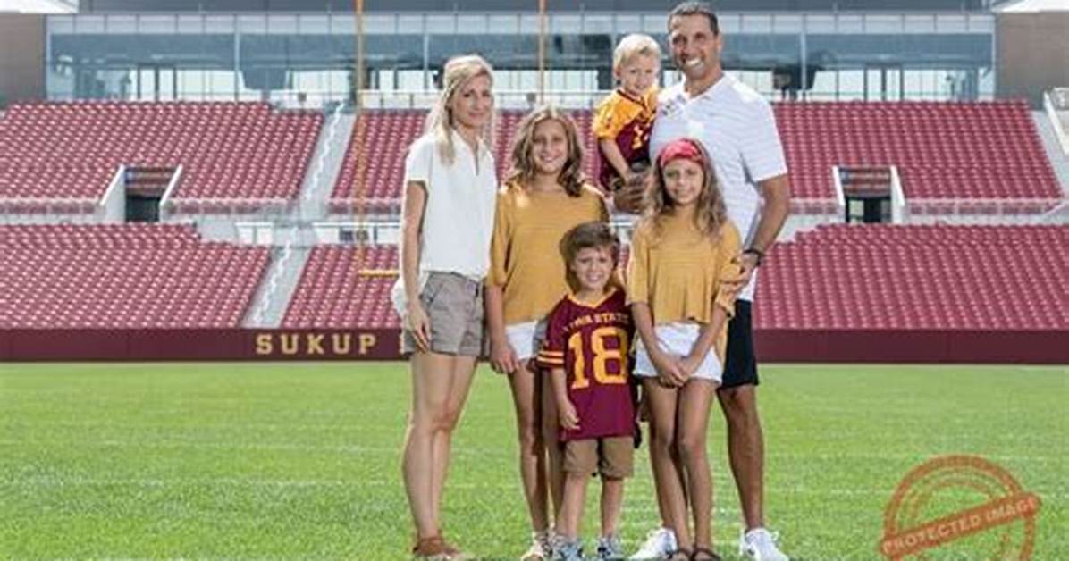 Matt Campbell Bio Age Wife Family Parents Salary Contract Net