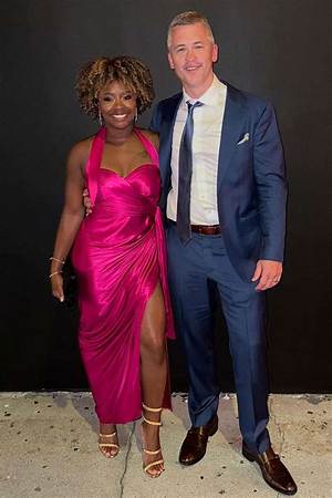 Matt Mccusker's Wife: a Comprehensive Look into Her Life and Influence