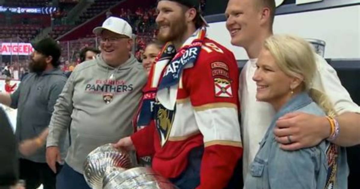 Matthew Tkachuk Dad Keith and Mom