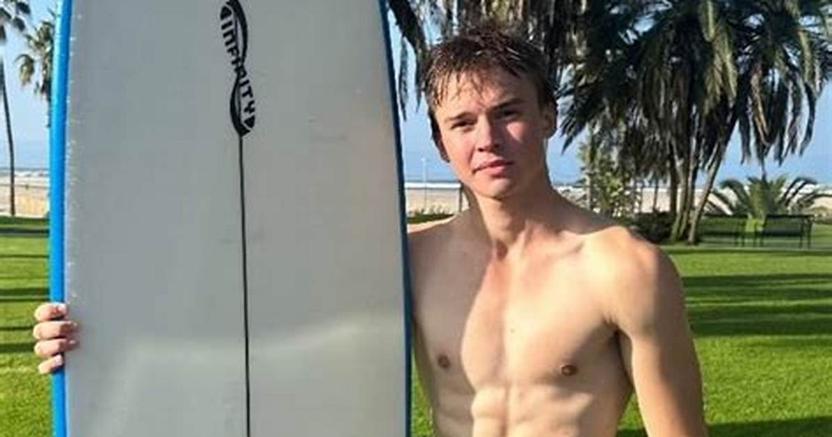 Maxwell Jenkins Shirtless: the Rising Star's Bold Journey in Hollywood