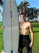 Maxwell Jenkins Shirtless: the Rising Star's Bold Journey in Hollywood