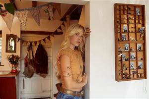 Maya Lynn: the Rising Star in the World of Arts and Entertainment