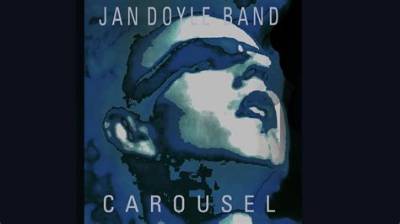 Meaning of Carousel by Siouxsie and the Banshees