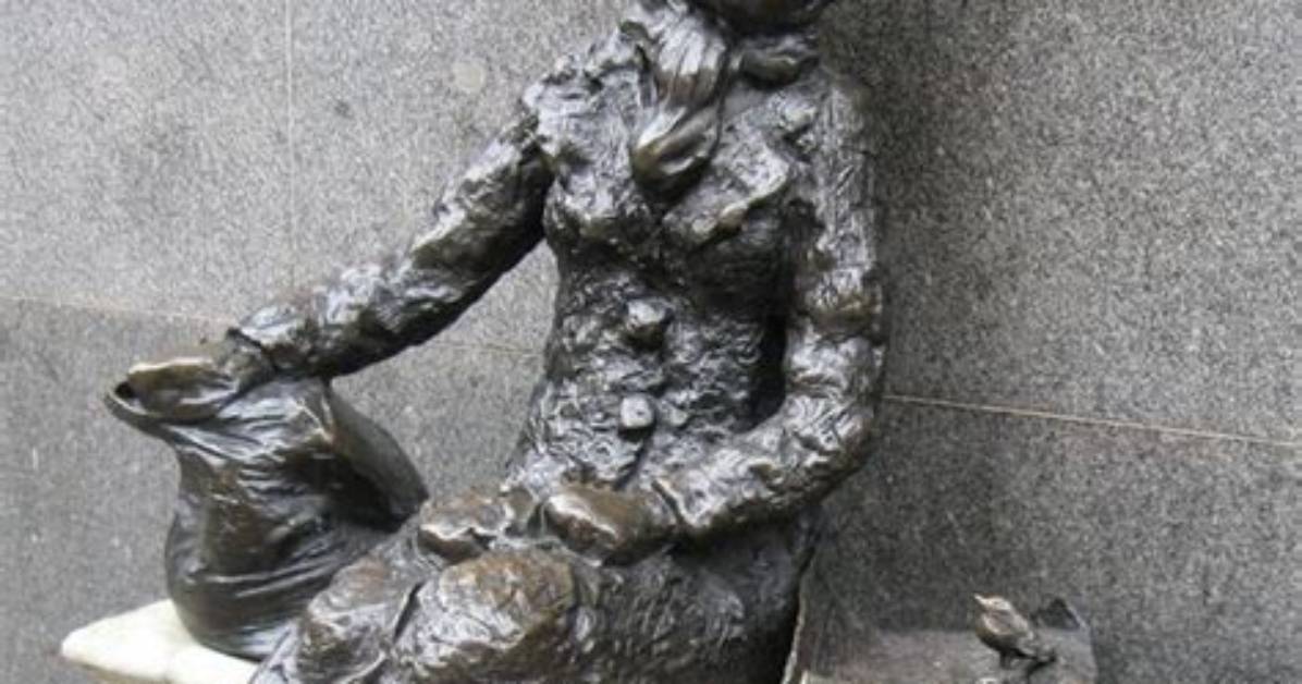 Meaning of Eleanor Rigby by The