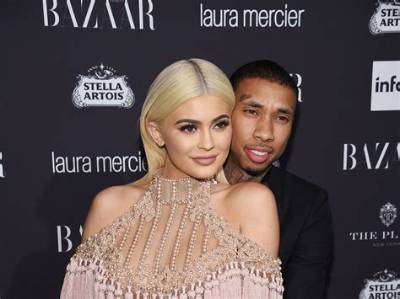 Meaning of Everybody Eat$ by Tyga