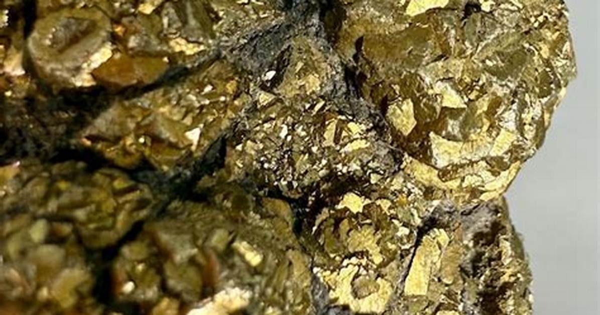 Meaning of Fools Gold by the Stone Roses