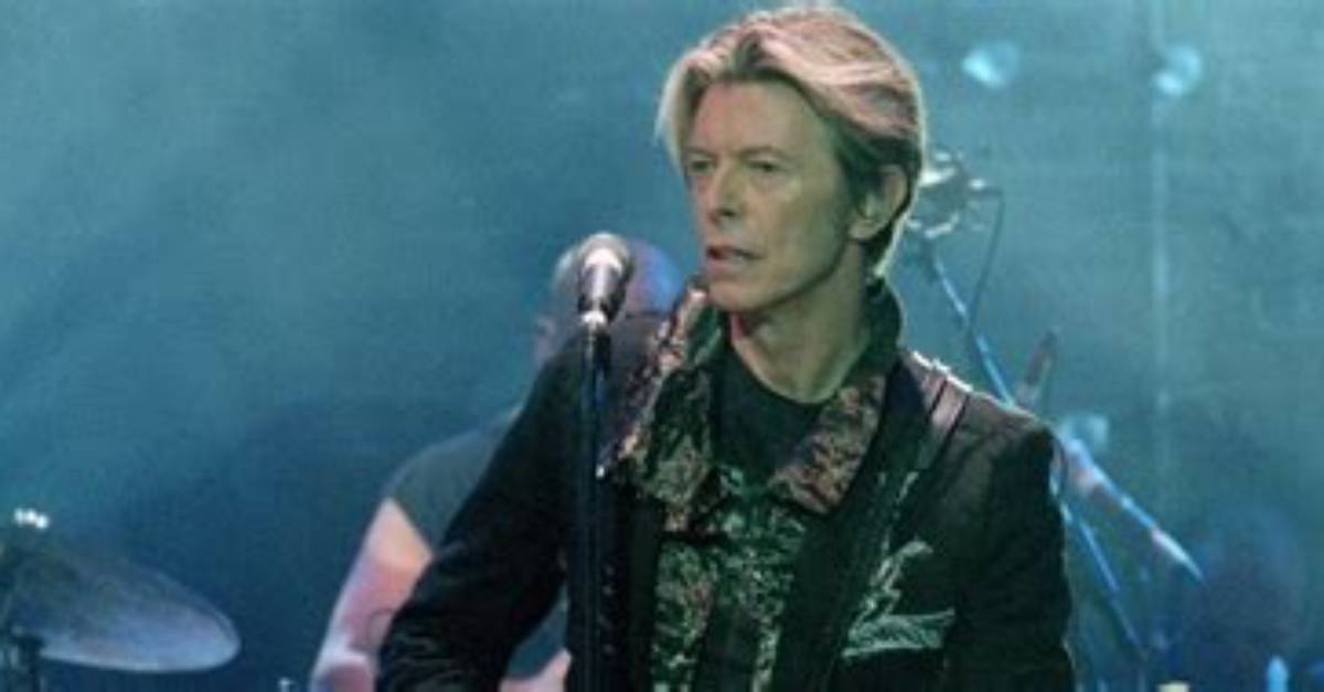 Meaning of Quicksands by David Bowie