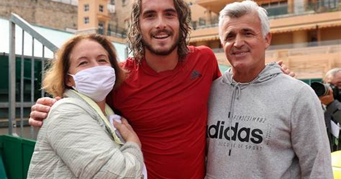 Meet Apostolos Tsitsipas and Julia