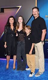 Meet Harper Renn Smith – Photos of Tiffani Thiessen’s Daughter with Husband Brady Smith