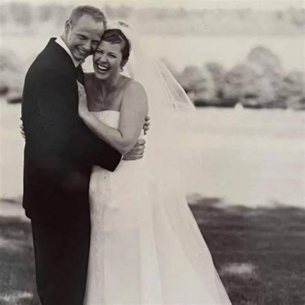 Meet Jordan Matter's Wife: the Woman Behind His Stunning Photography