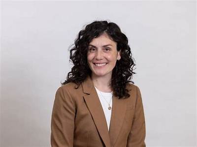 Meet the Exceptional Samantha Spino | Inspiring Artistic Journey