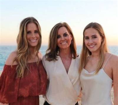 Meet Trudy Buck – Photos of Joe Buck’s Daughter with Ex-Wife Ann Buck