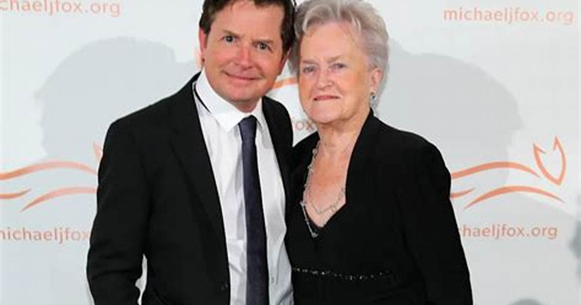 Michael J Fox Remembers His Mom 2 Weeks After Her Death at Back to the Future Comic Con