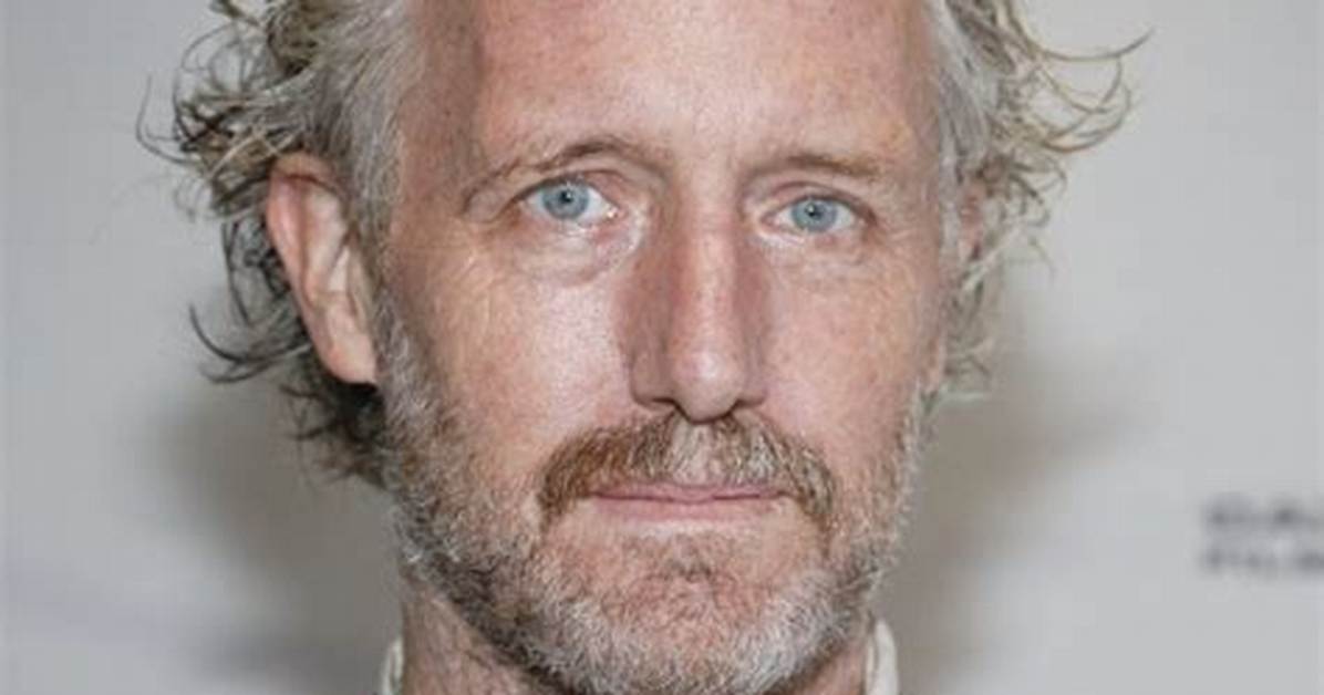Mike Mills Net