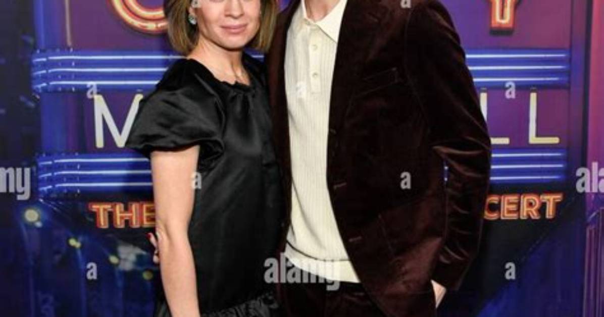 Mikey Day and Paula Christensen the Perfect Pair in Love And