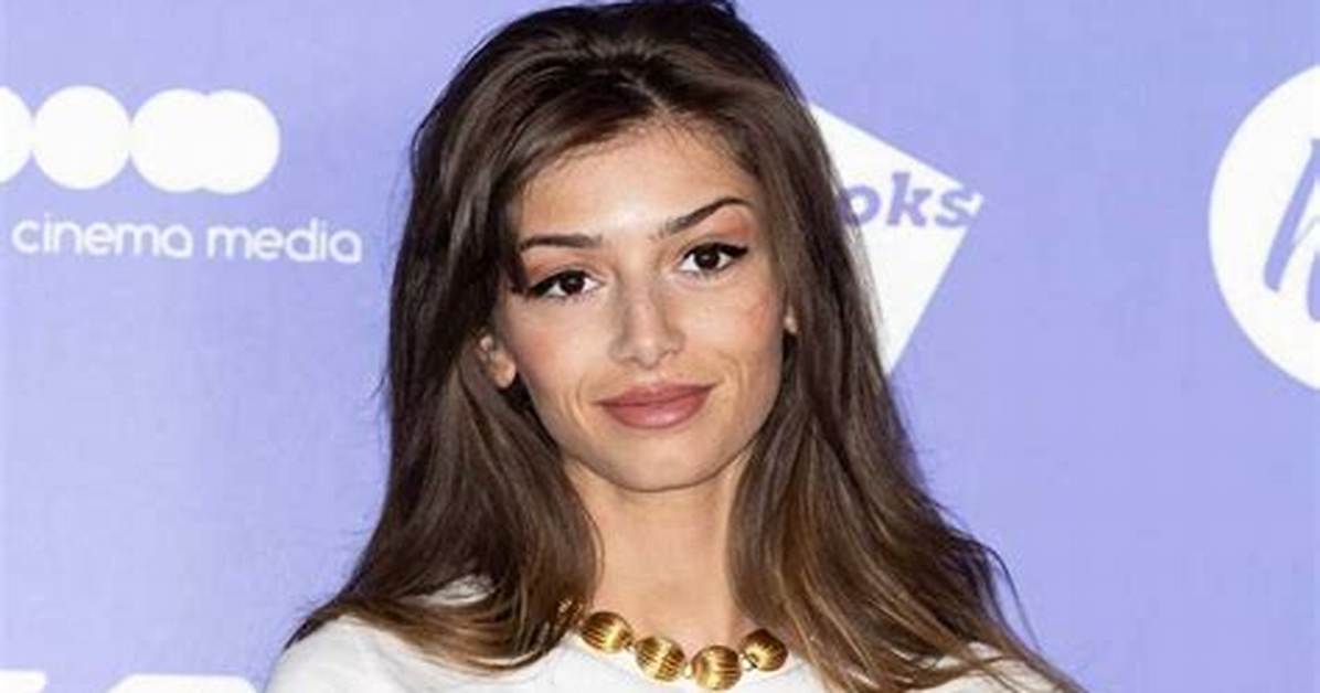 Mimi Keene S Bio Age Height Ethnicity Movies and Tv