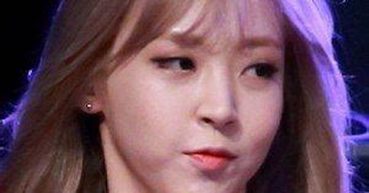 Moonbyul Age Sister Real