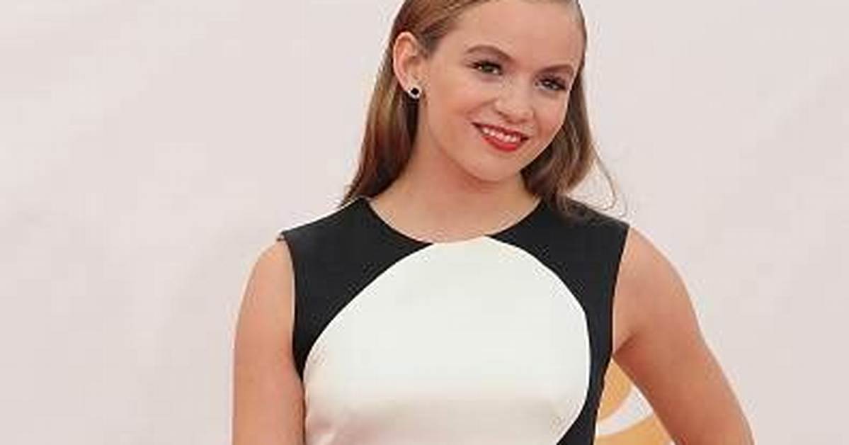 Morgan Saylor S Stellar Career an Actress To