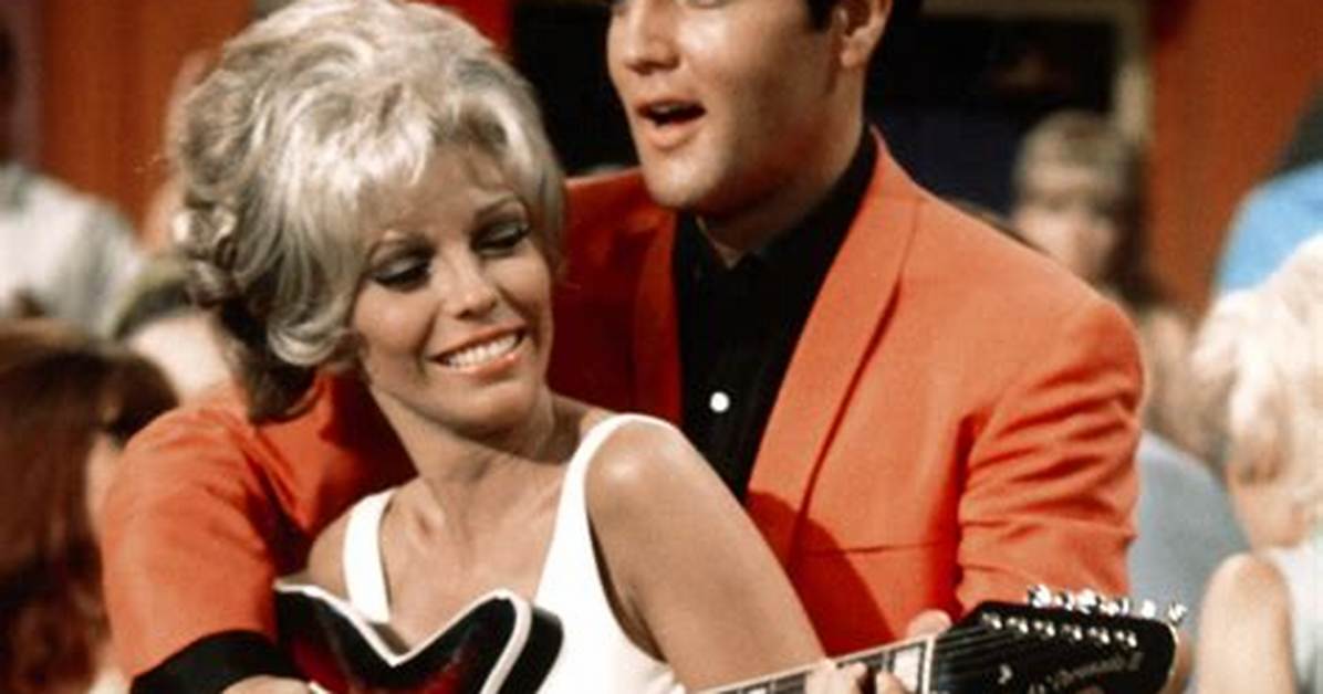 Nancy Sinatra's Love Life: Relationships and Marriages Examined
