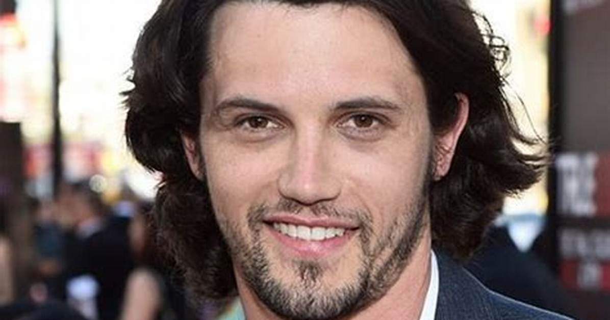 Nathan Parsons Net