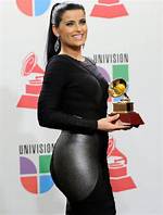 Nelly Furtado Height, Weight, Net Worth, Age, Birthday, Wikipedia, Who, Instagram, Biography